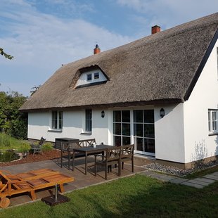 Reetferienhaus Schaprode von Außen